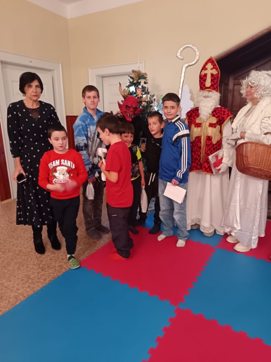 čerti + vánoční besídka čerti + vánoční besídka