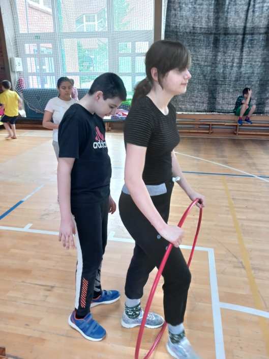 bruslení a tělocvična bruslení a tělocvična